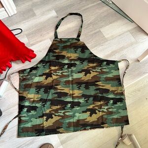 Camouflage Apron